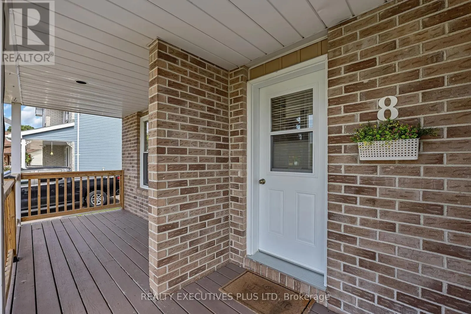8 CARMAN COURT