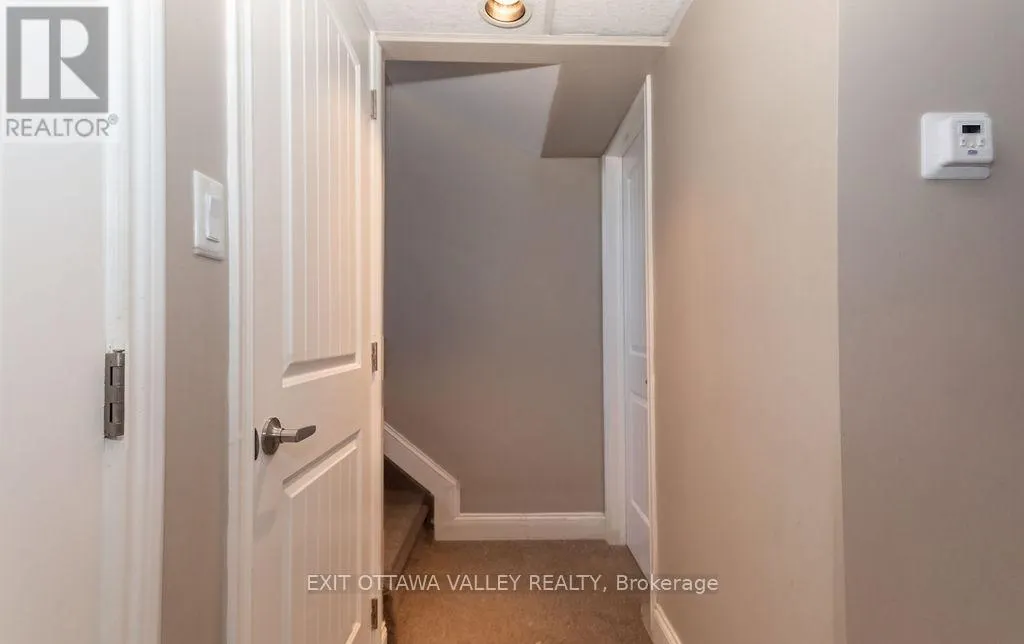 229 EVERETT STREET
