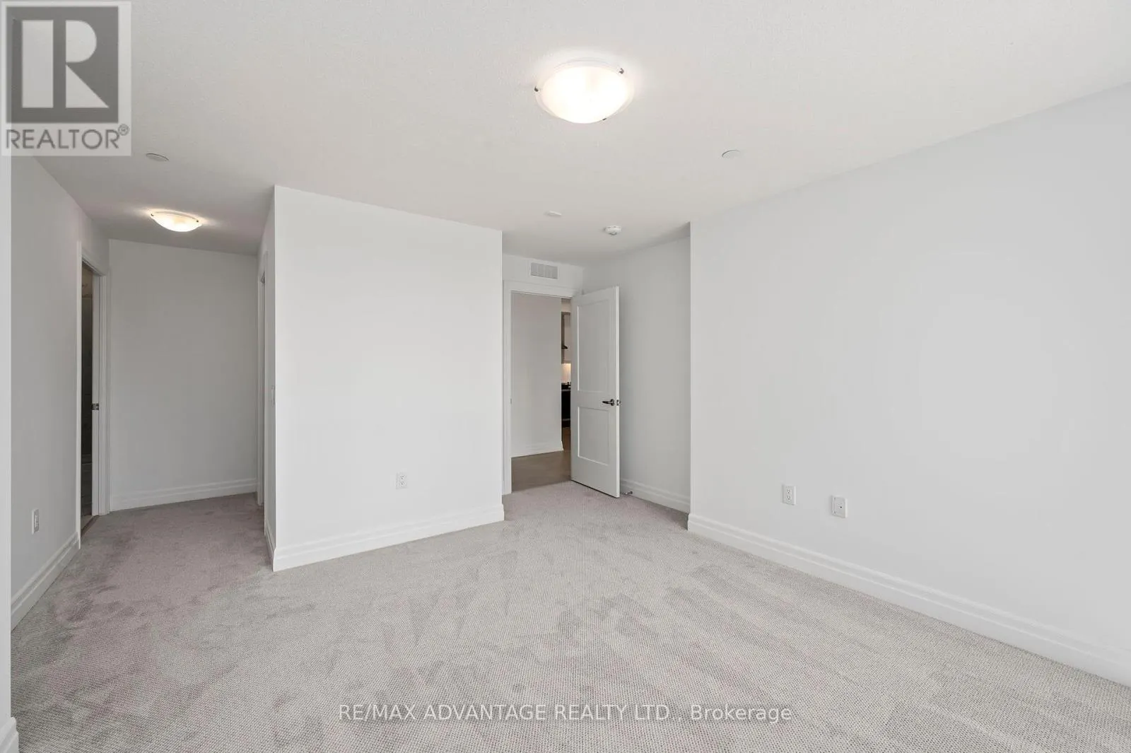 102 - 480 CALLAWAY ROAD, #102