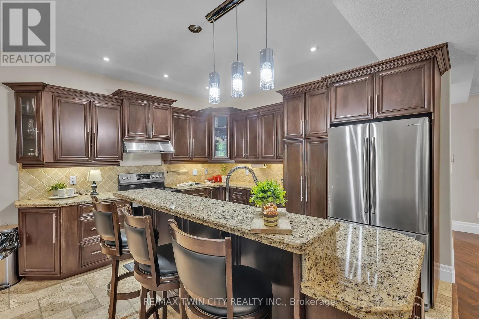 224 PAIGE PLACE