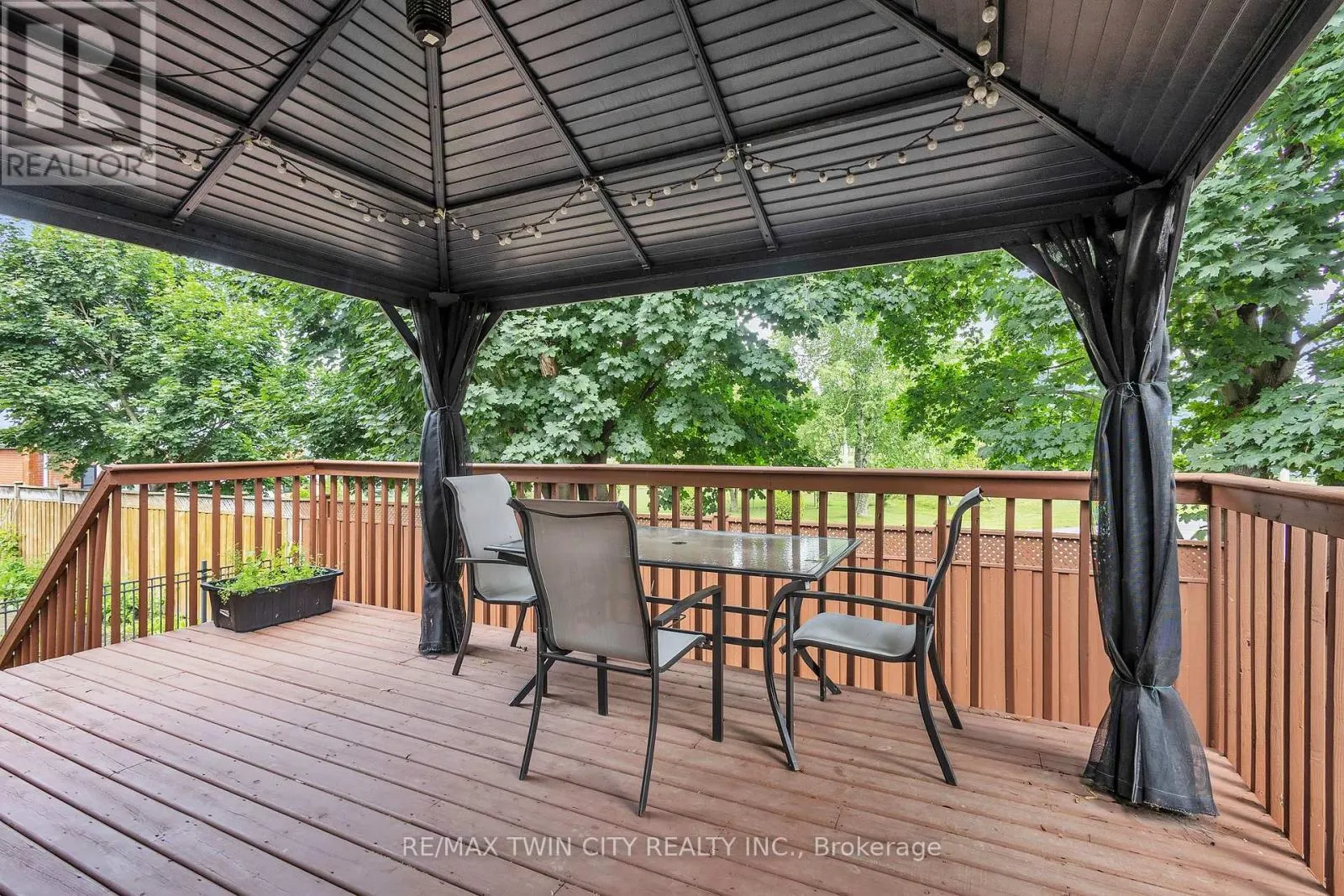 224 PAIGE PLACE