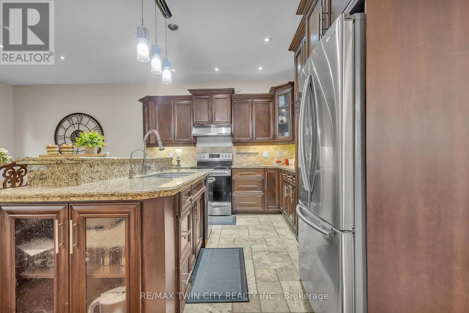 224 PAIGE PLACE