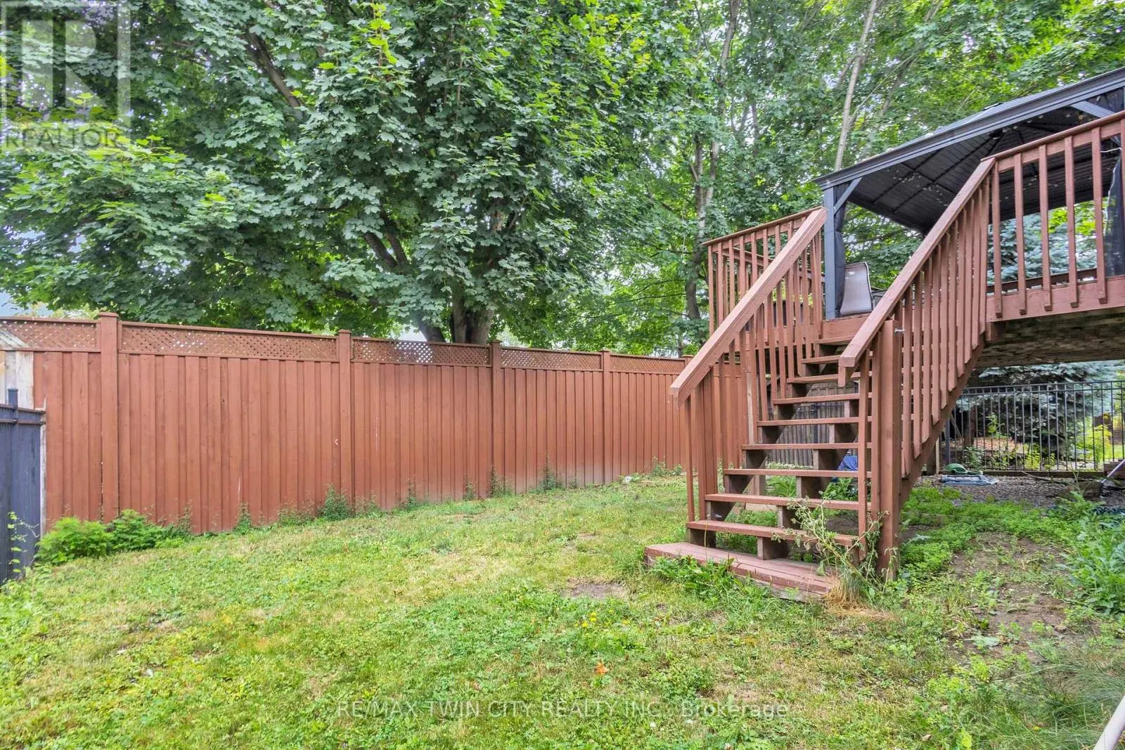 224 PAIGE PLACE