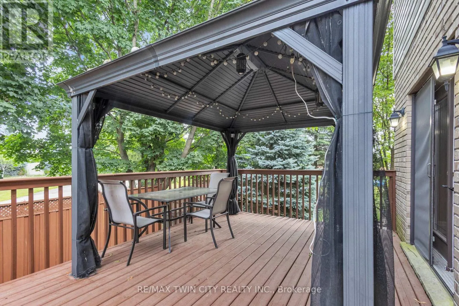224 PAIGE PLACE