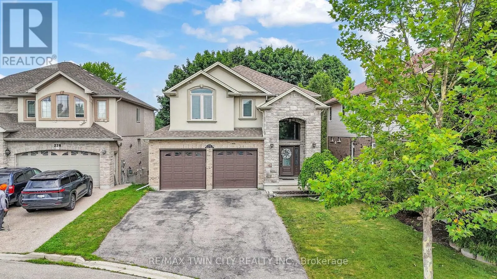 224 PAIGE PLACE