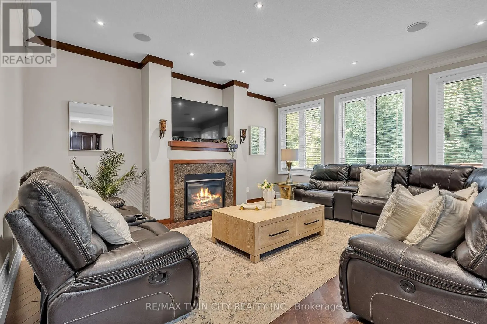 224 PAIGE PLACE