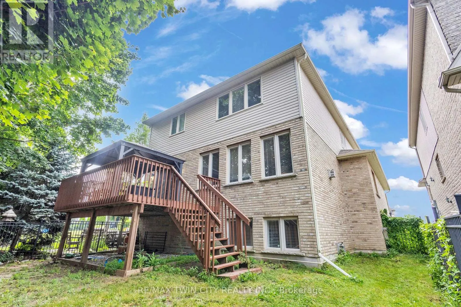 224 PAIGE PLACE