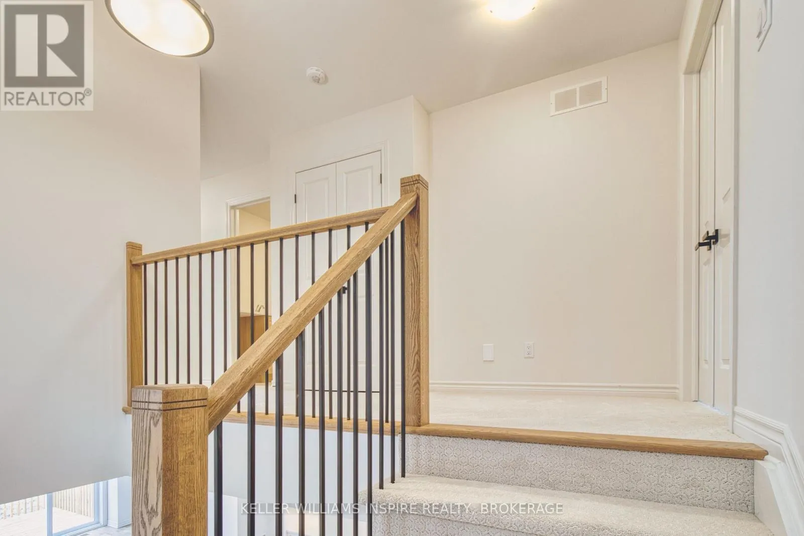 446 BUCKTHORN DRIVE