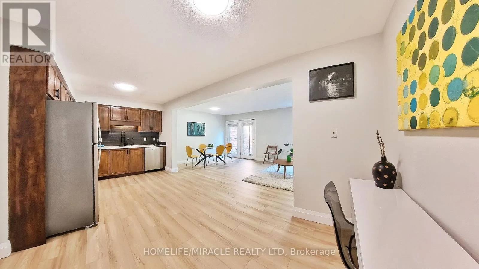 470 ANNAPOLIS COURT