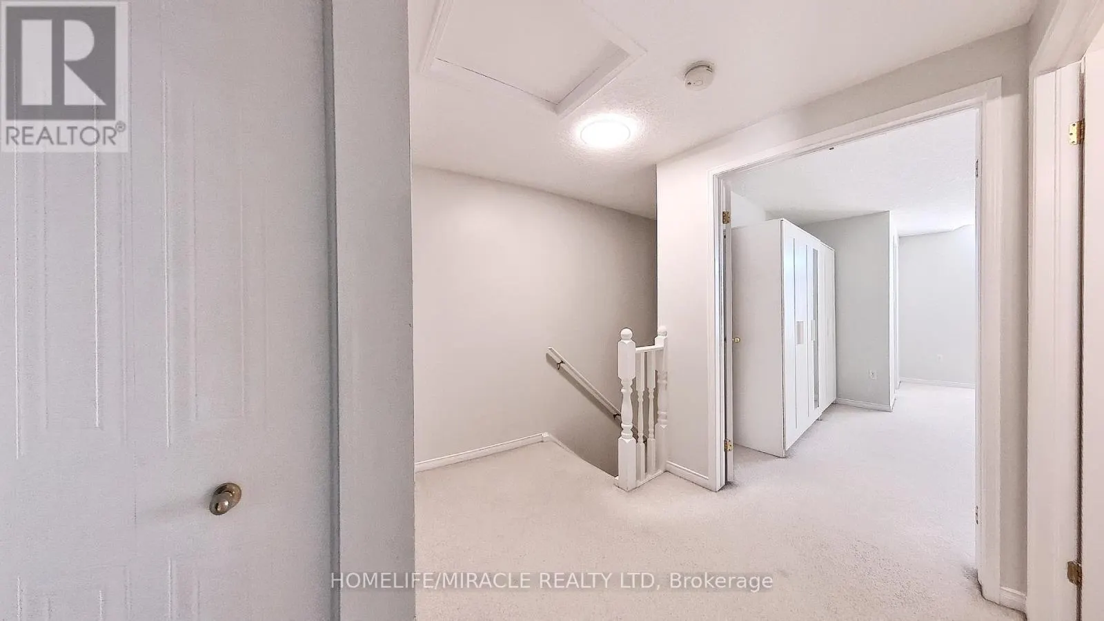 470 ANNAPOLIS COURT