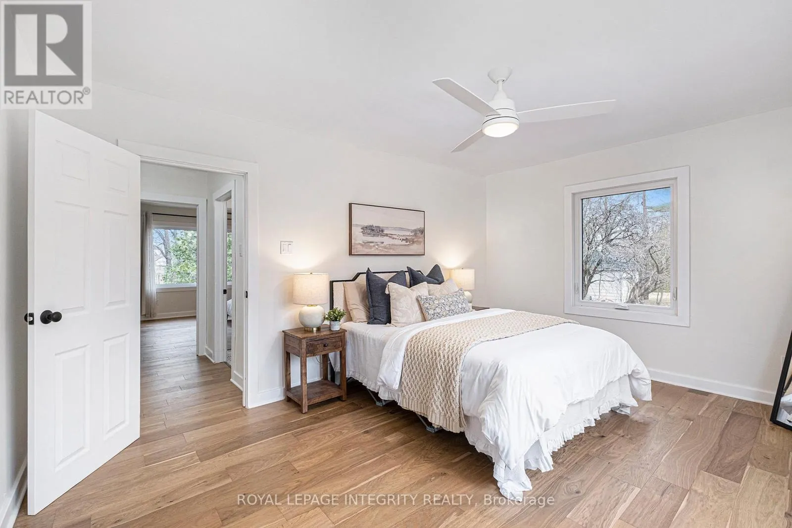 17 LOCKVIEW ROAD