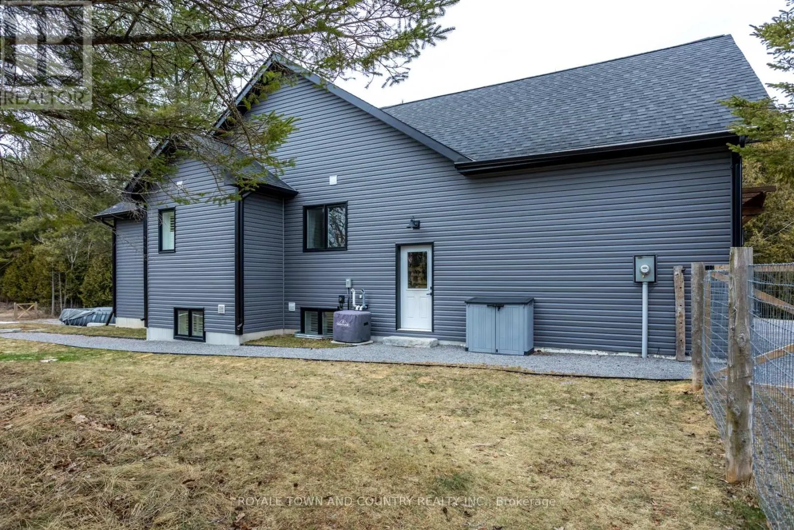 552 COUNTY ROAD 40