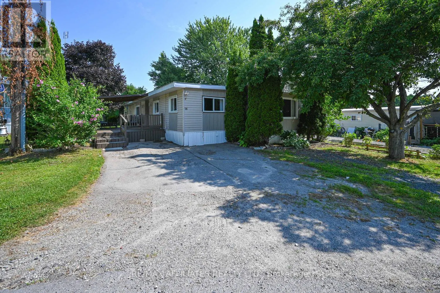 18 CASSELL LANE