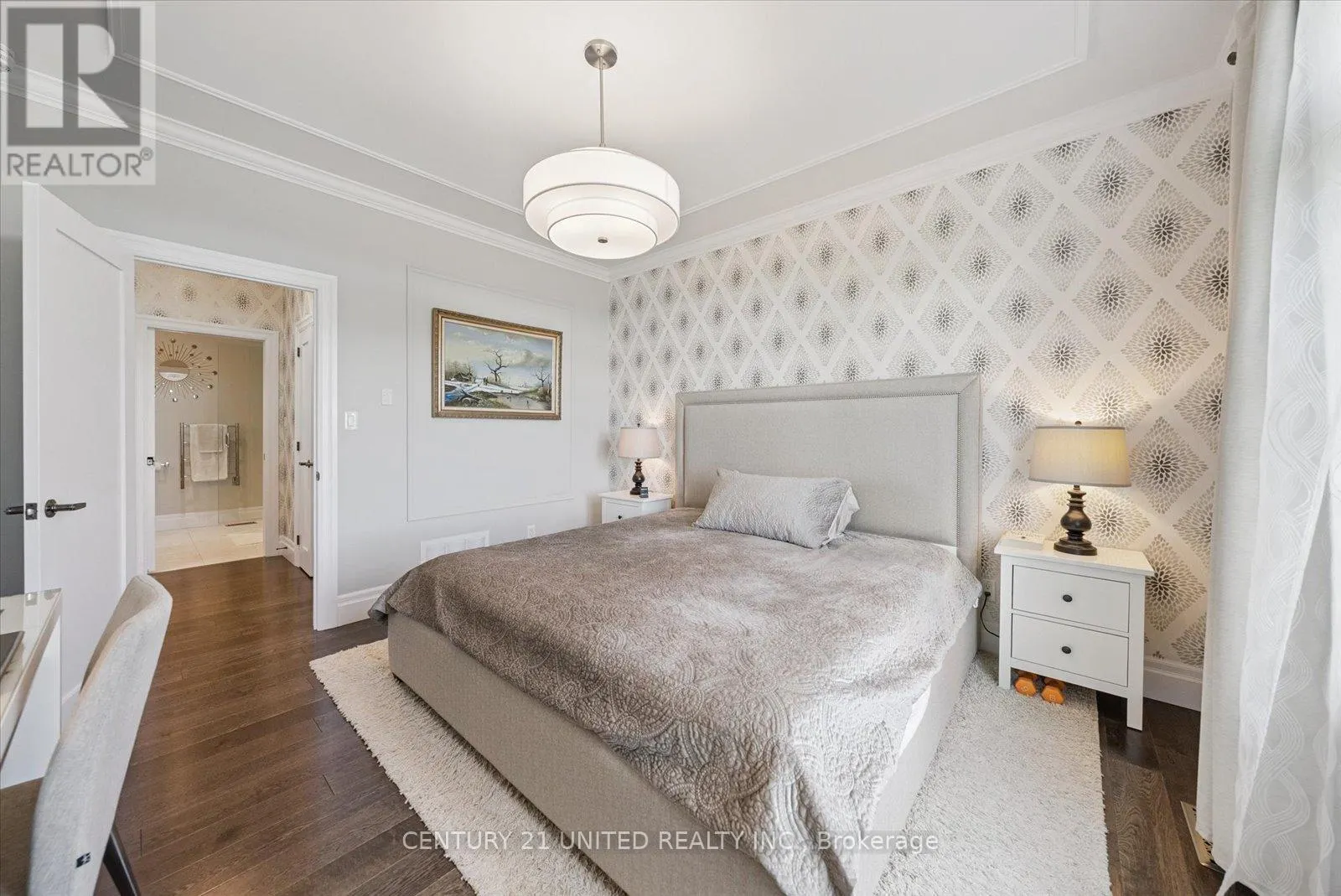 155 - 301 CARNEGIE AVENUE, #155