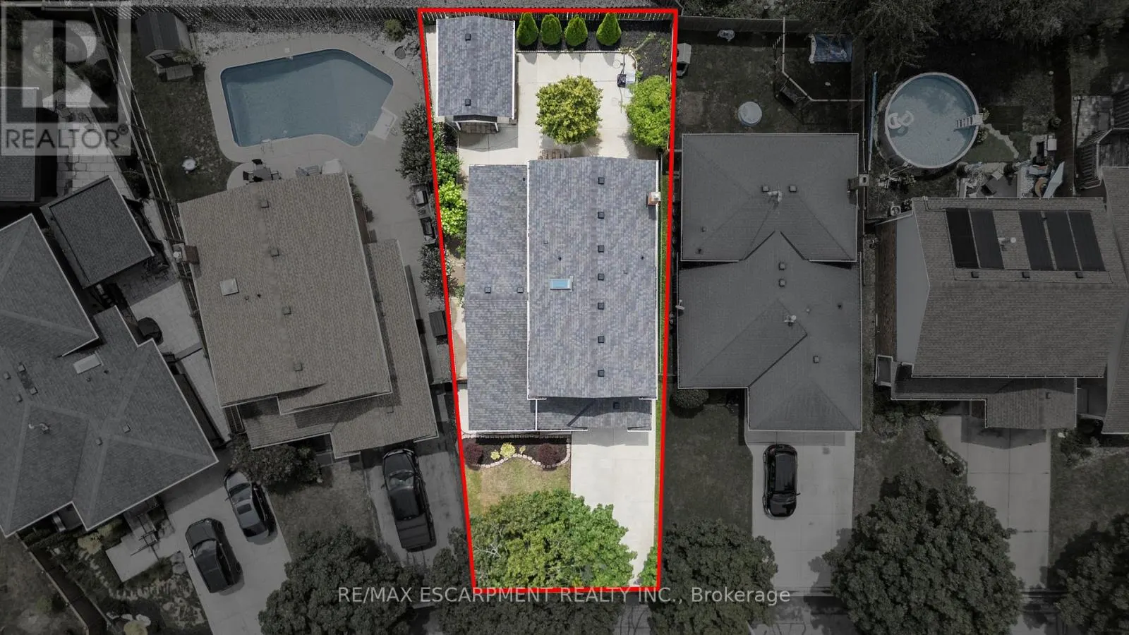 8 COLEMAN COURT