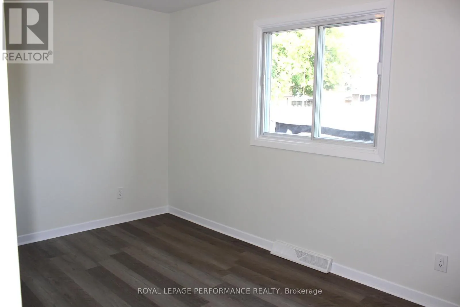 1508 FRANCES ANN AVENUE