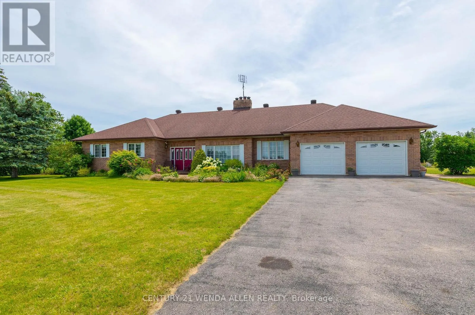 30 SKYE VALLEY DRIVE