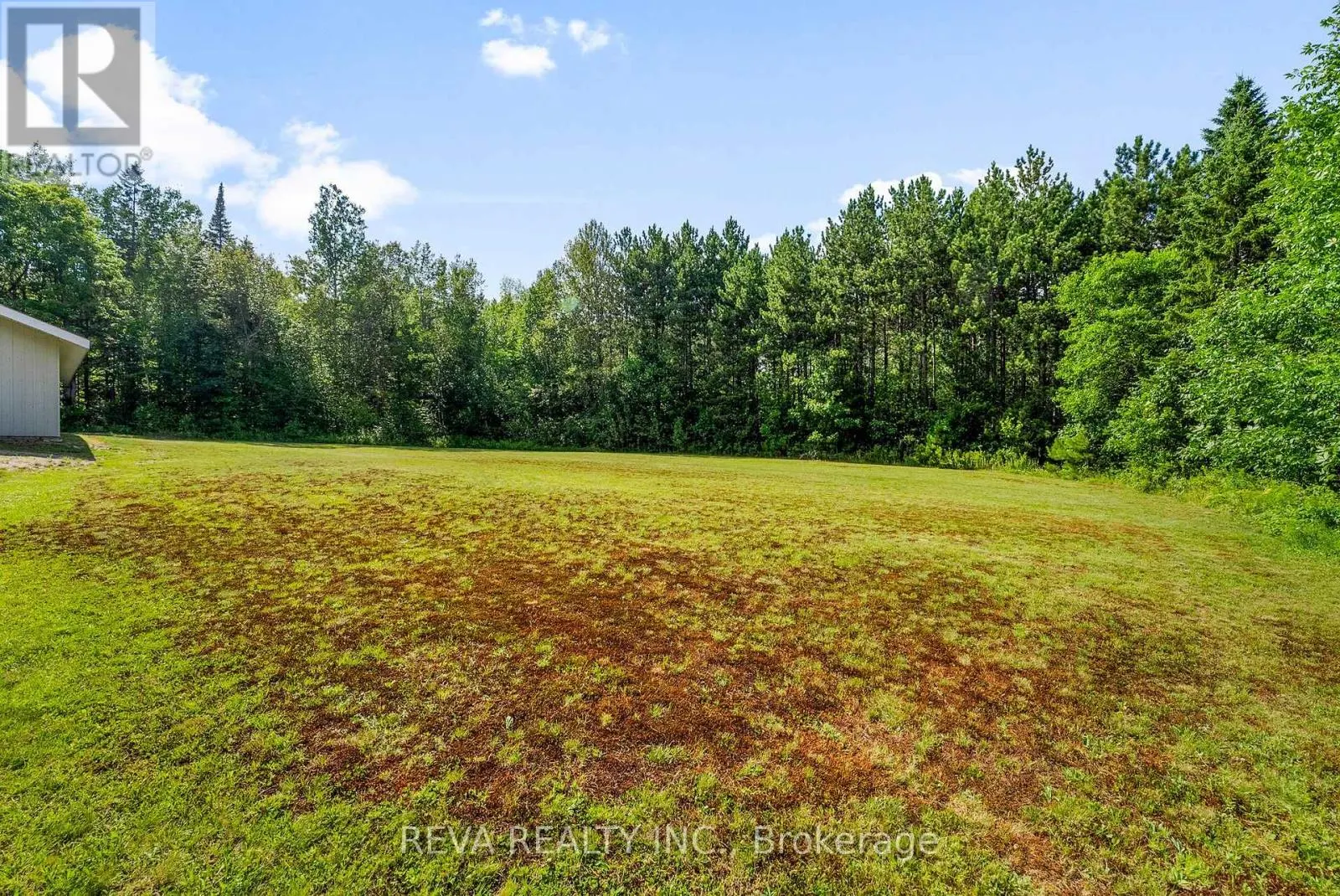 786 CENTREVIEW ROAD