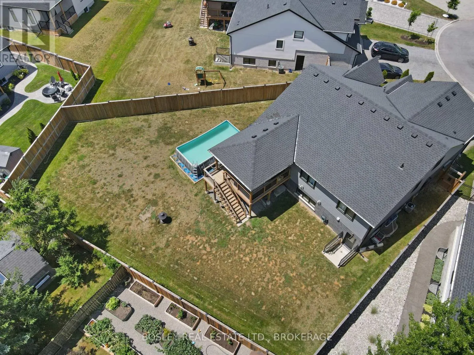 2756 ARROWSMITH COURT