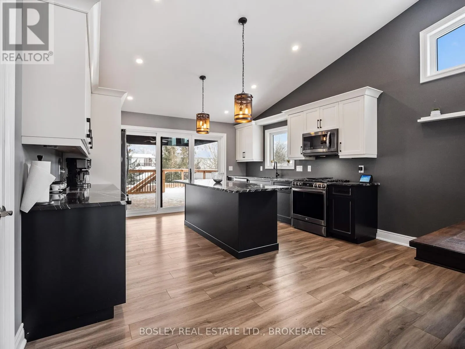 2756 ARROWSMITH COURT
