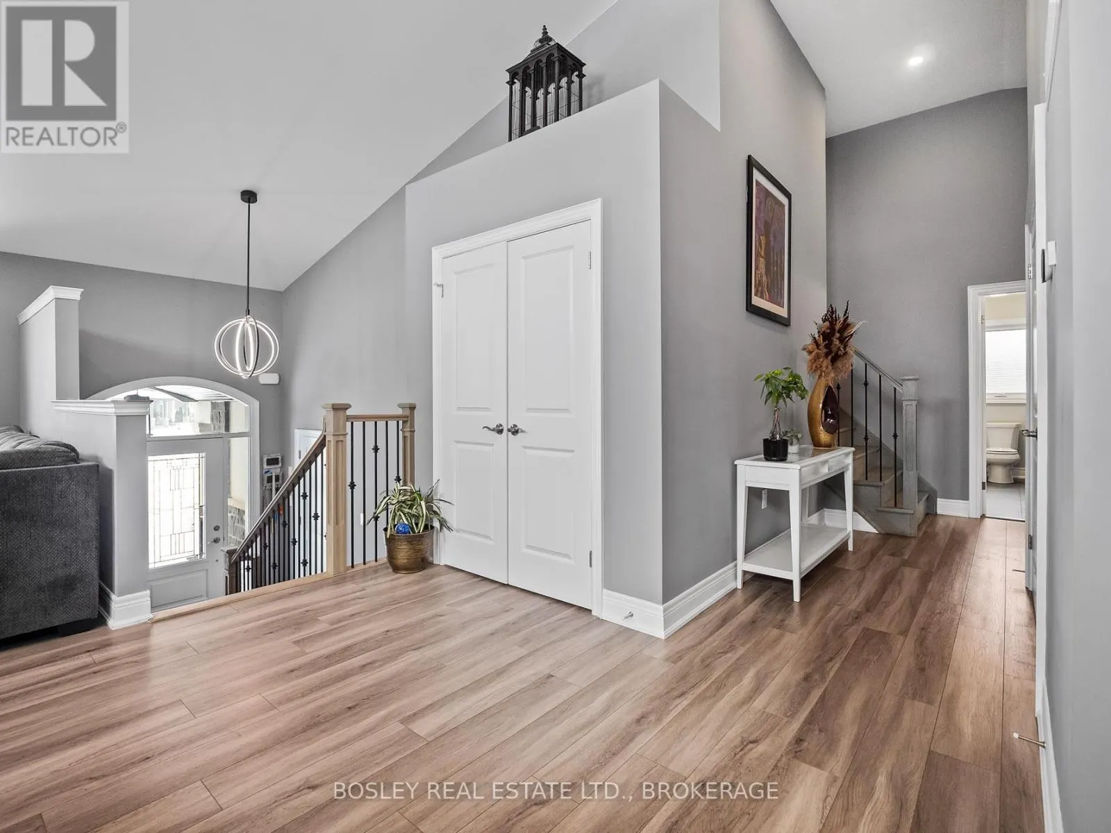 2756 ARROWSMITH COURT
