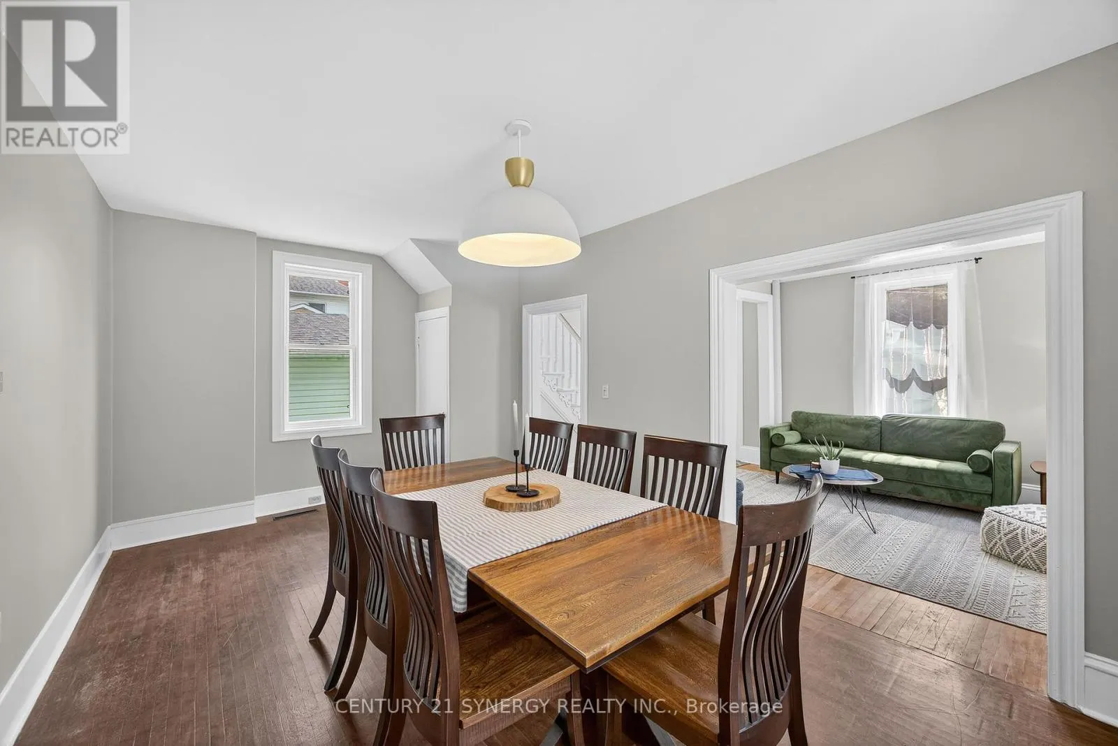 153 CHARLOTTE STREET