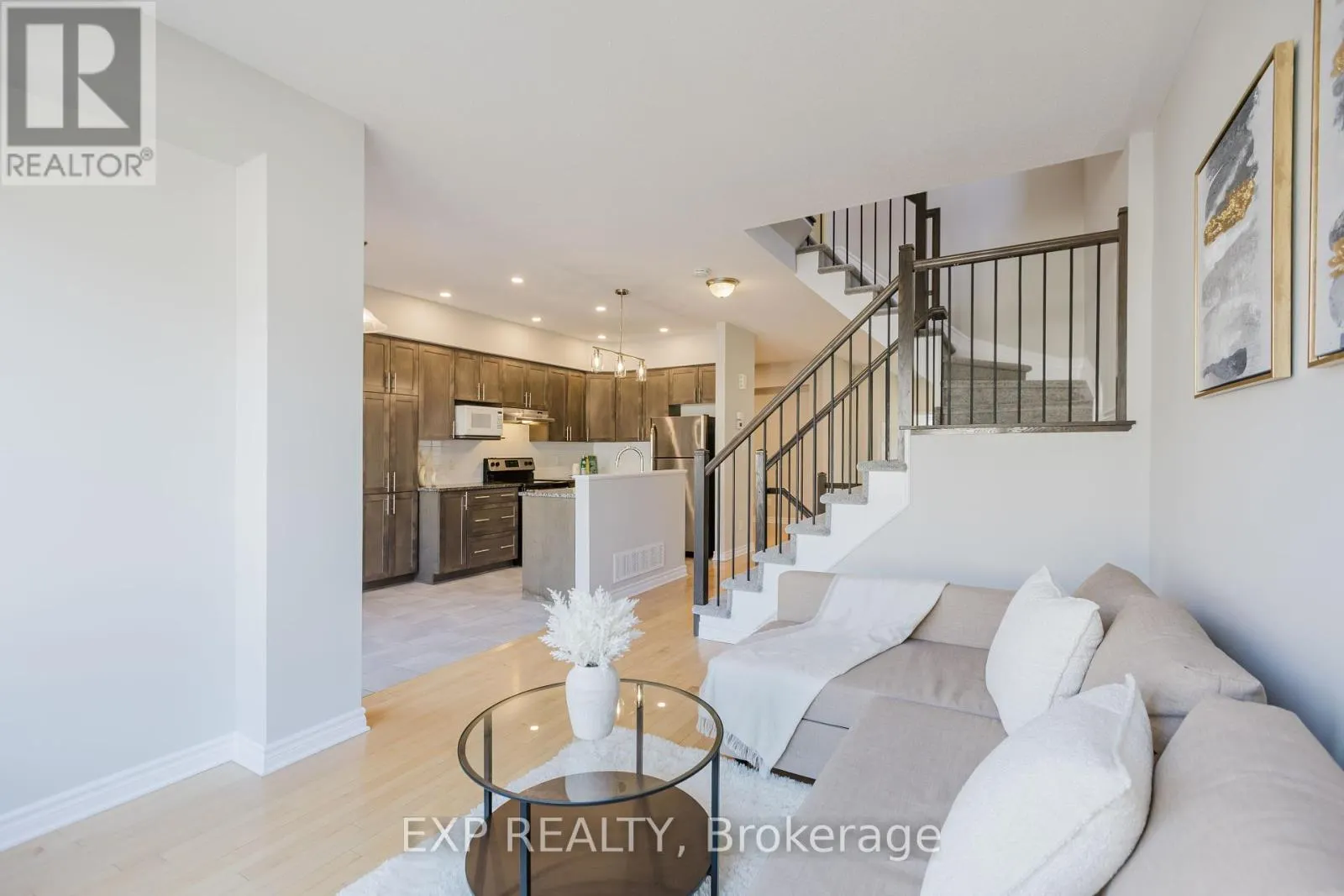116 POPPLEWELL CRESCENT