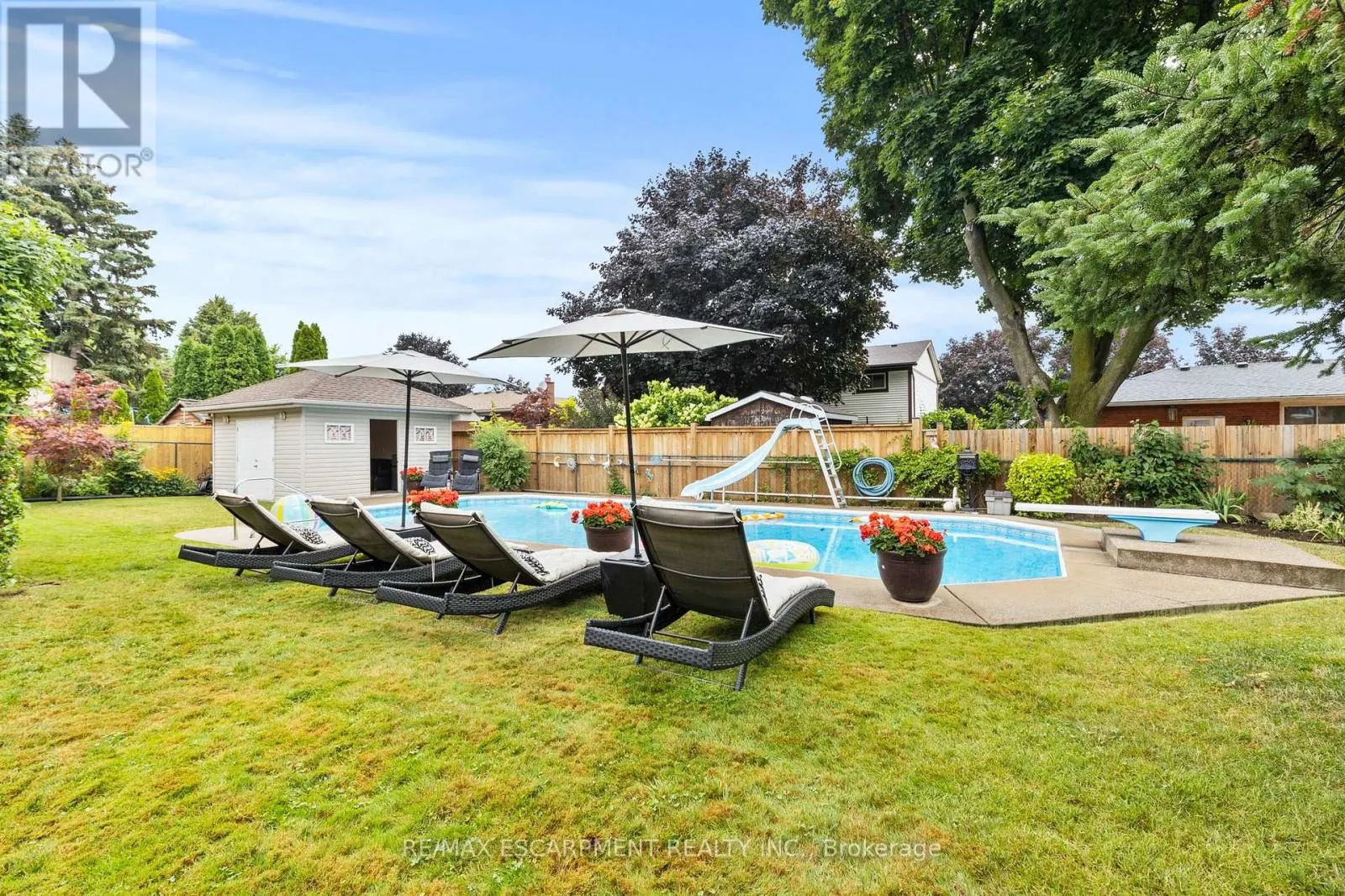 15 DEBORA DRIVE