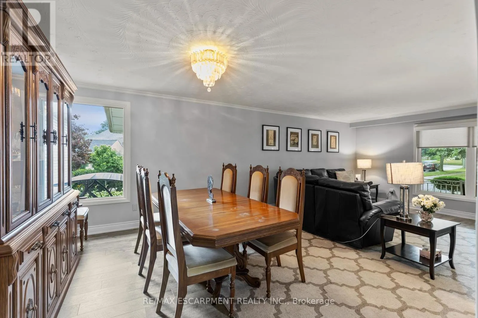 15 DEBORA DRIVE