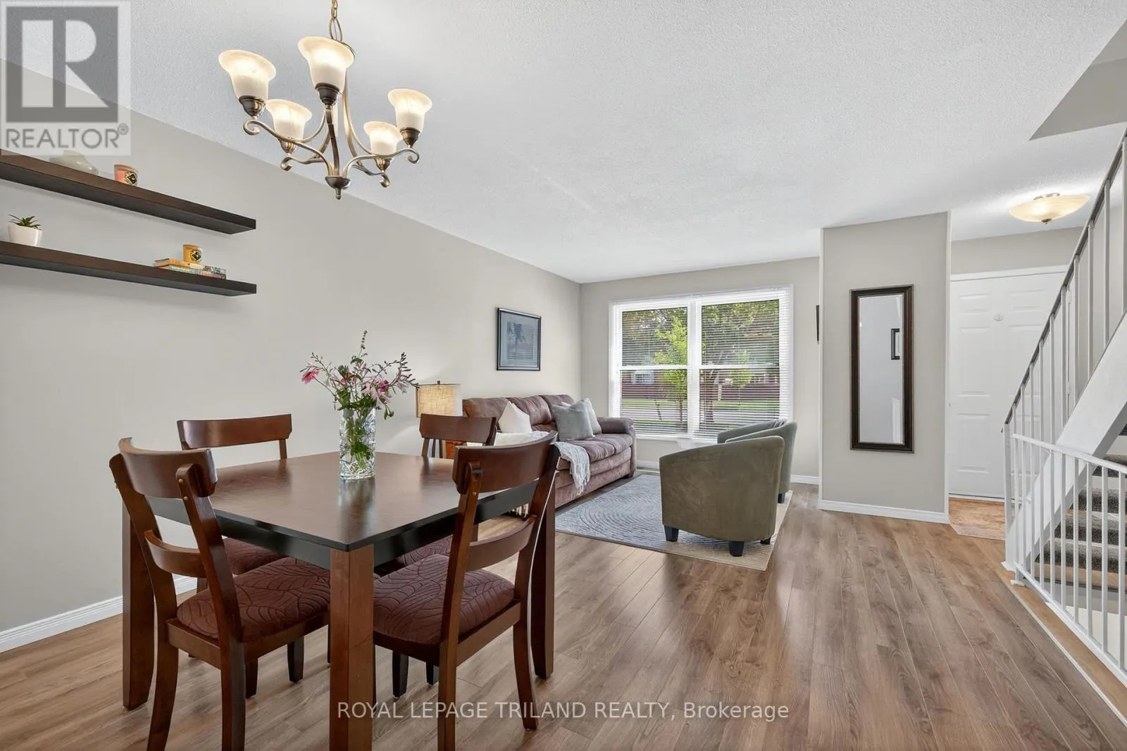 22 - 782 VISCOUNT ROAD, #22