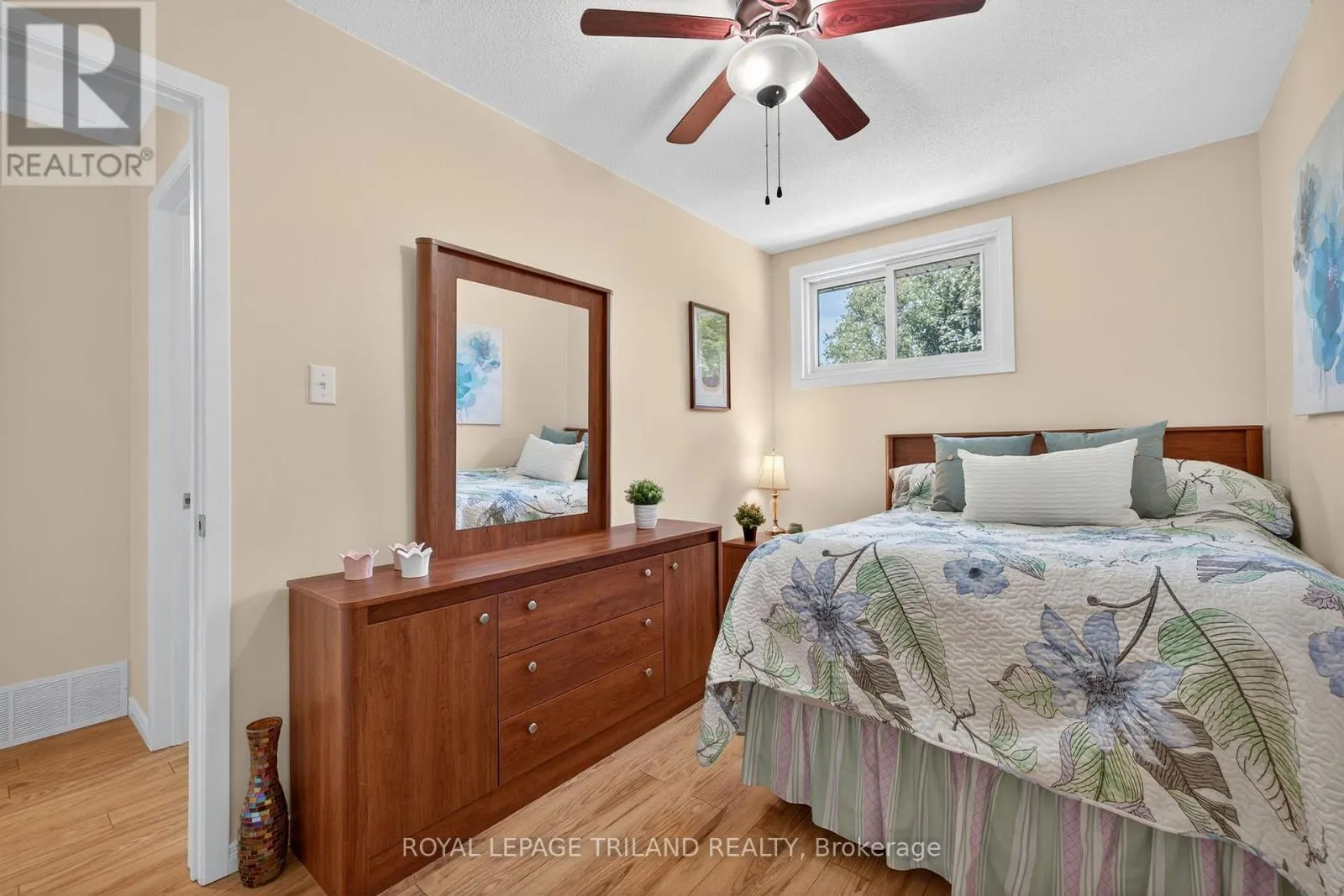 22 - 782 VISCOUNT ROAD, #22