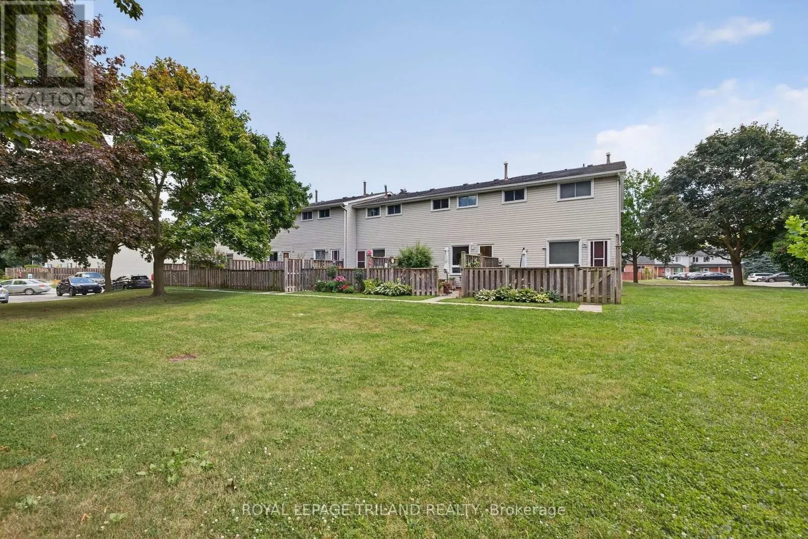 22 - 782 VISCOUNT ROAD, #22