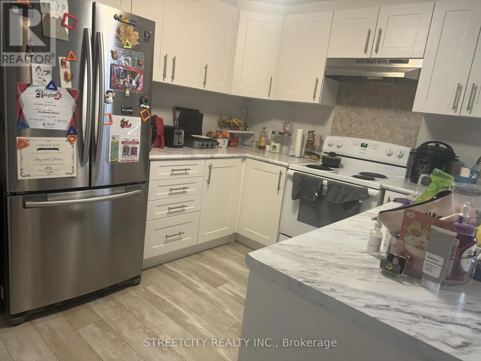 32 BOUNTY AVENUE