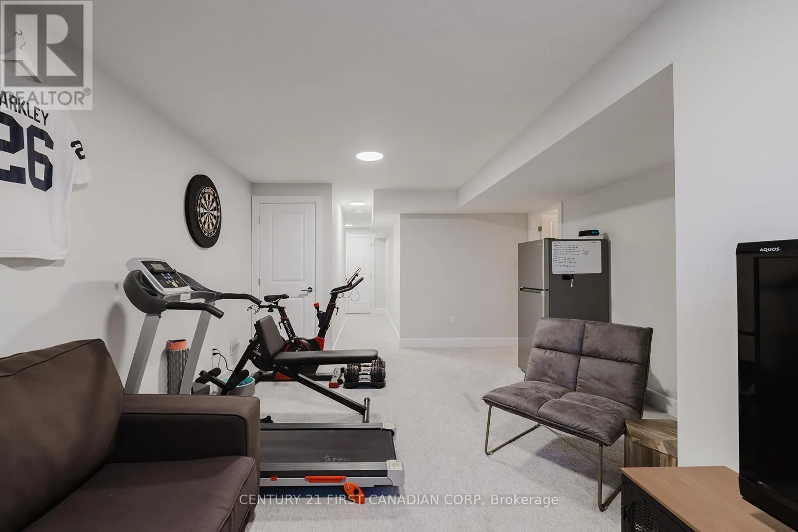 9 - 601 LIONS PARK DRIVE, #9