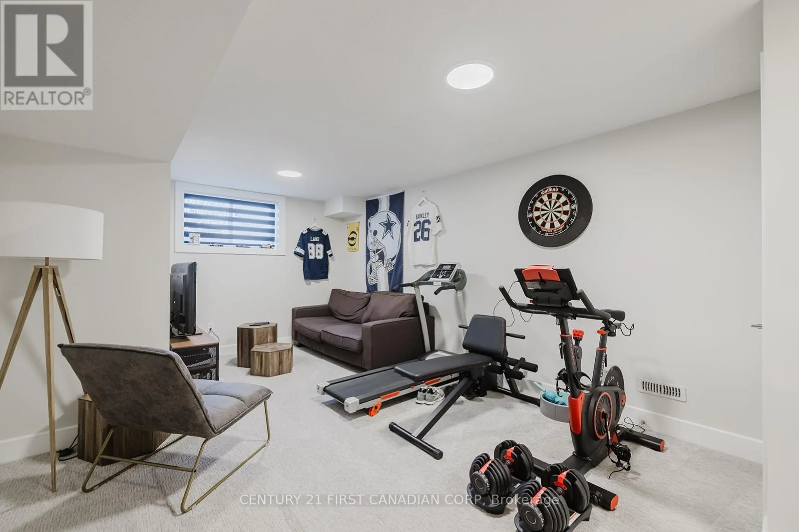 9 - 601 LIONS PARK DRIVE, #9