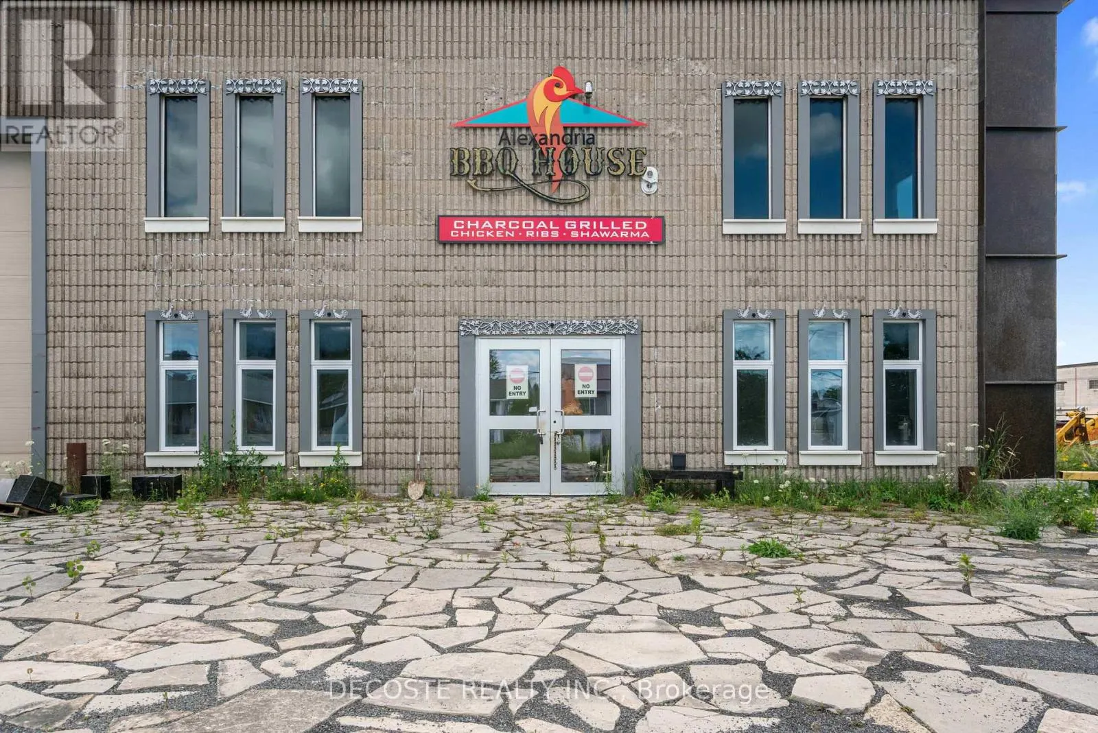 240 MACDONALD BOULEVARD