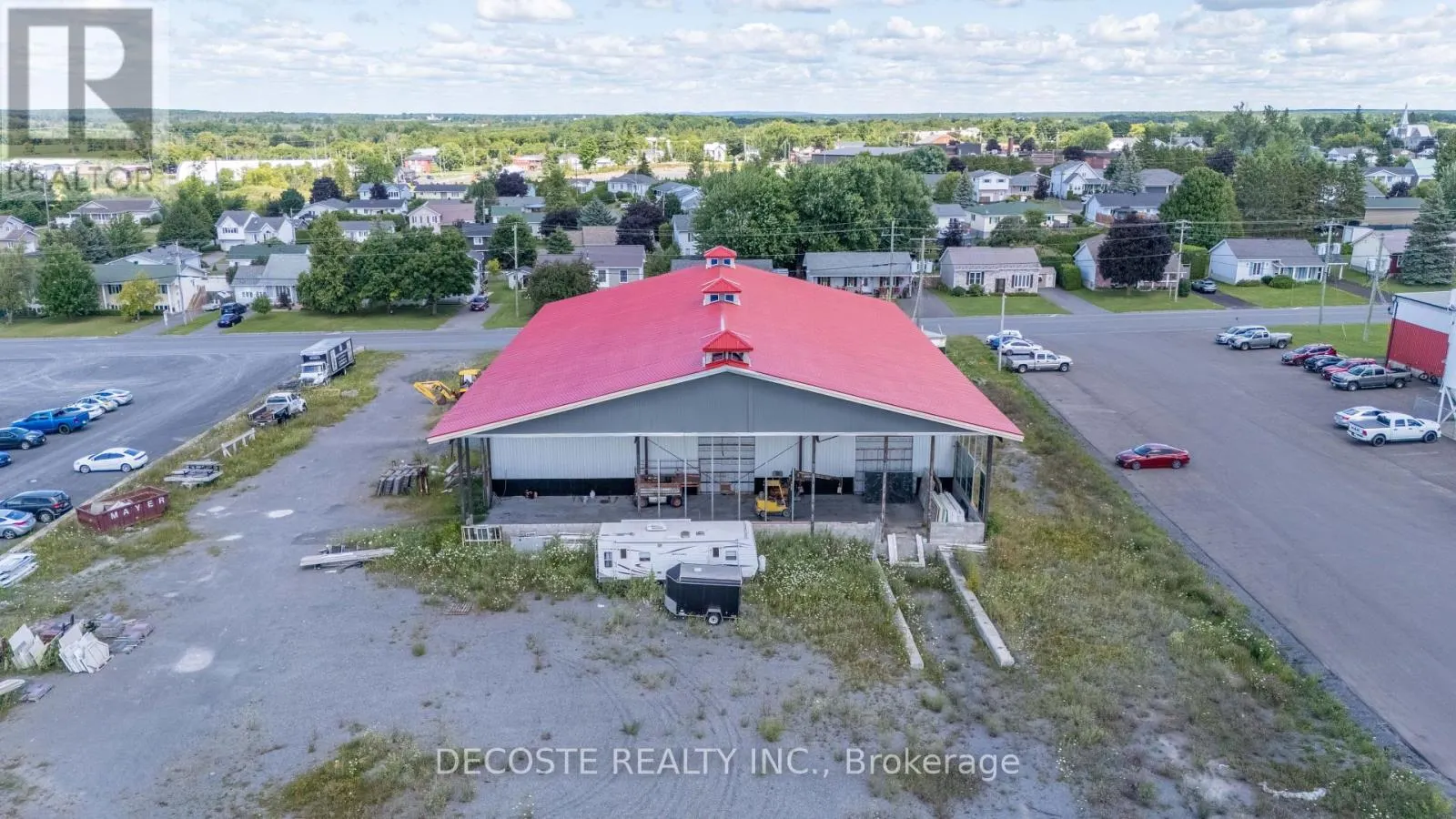 240 MACDONALD BOULEVARD