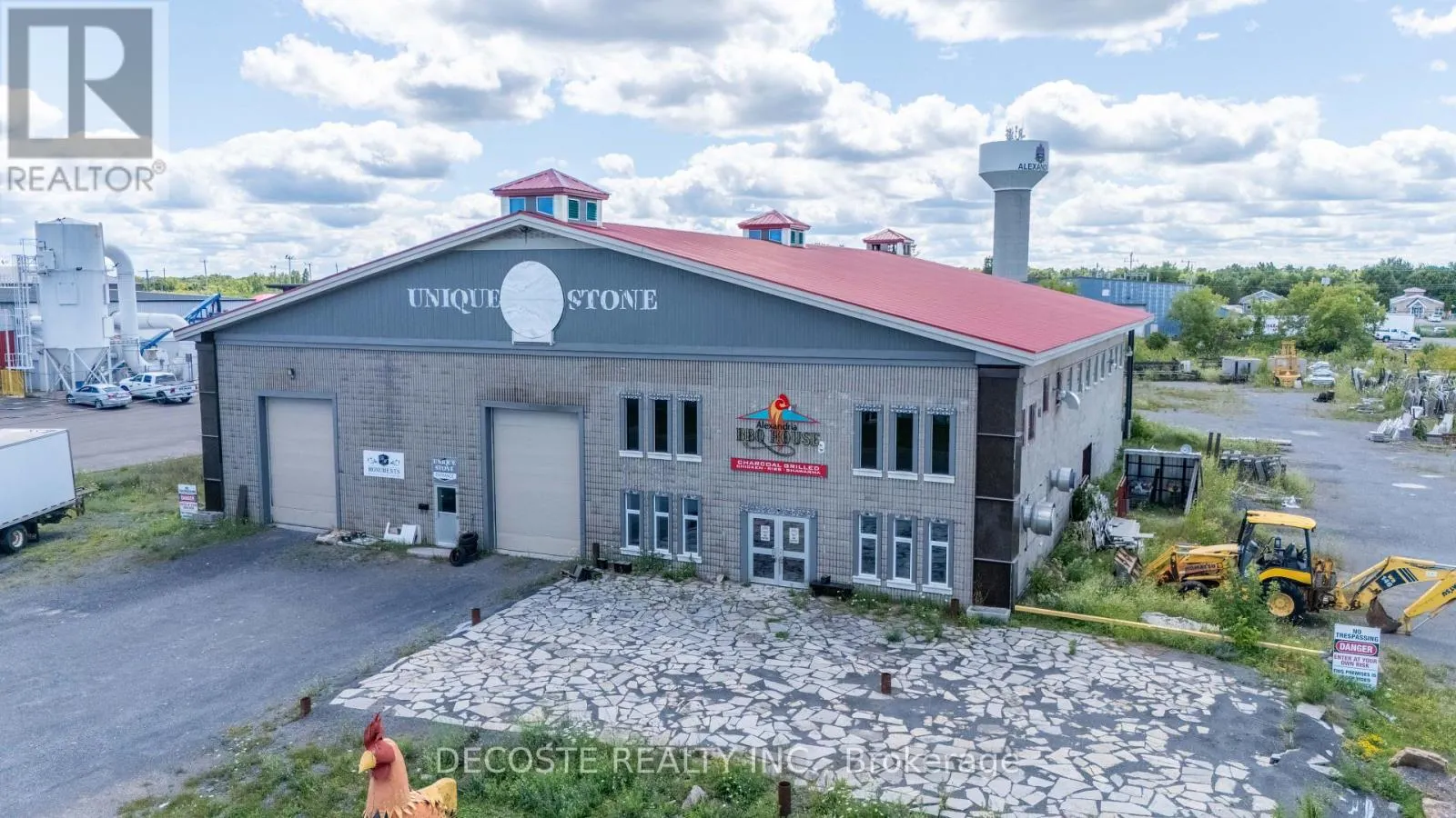 240 MACDONALD BOULEVARD