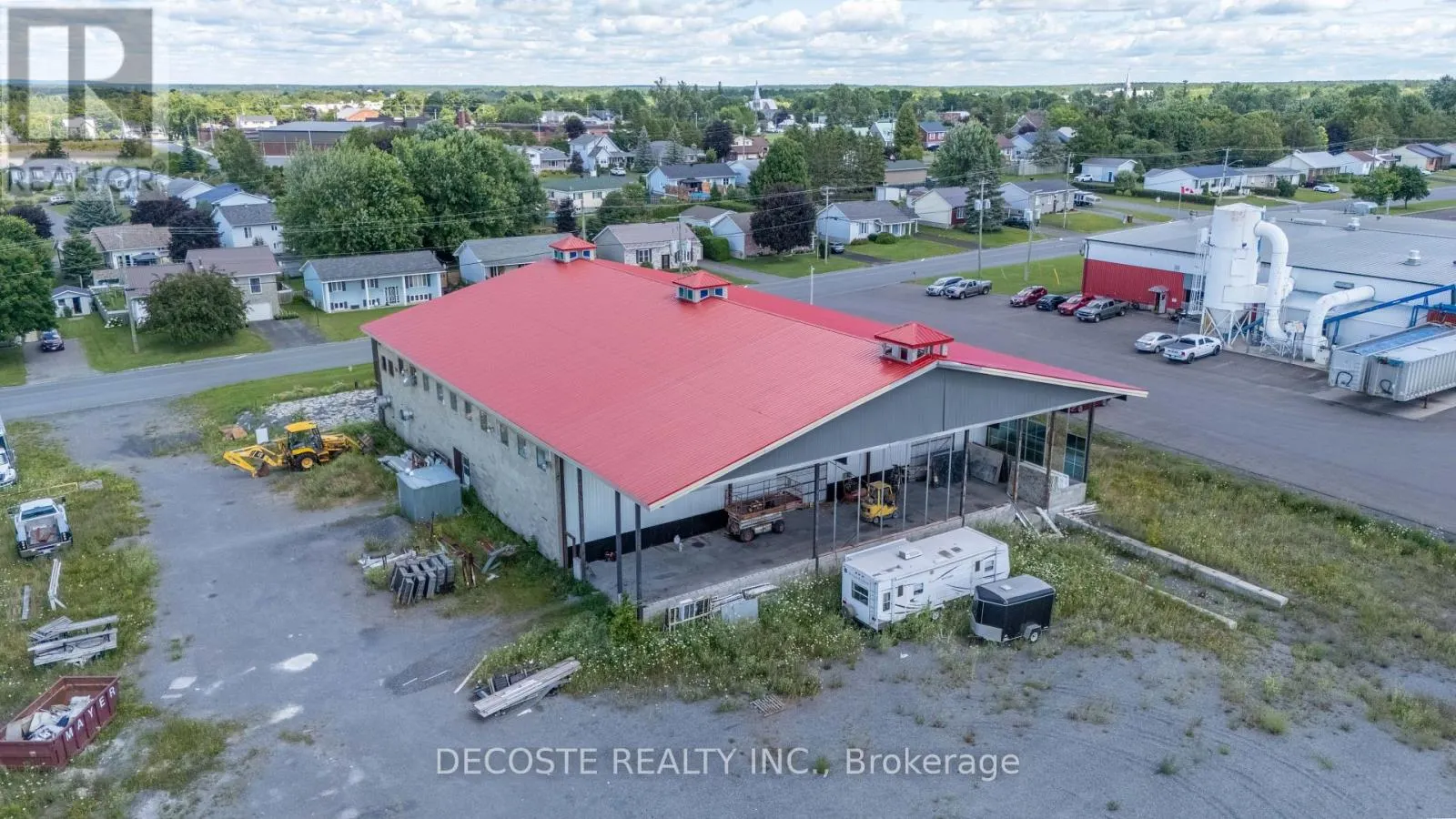 240 MACDONALD BOULEVARD