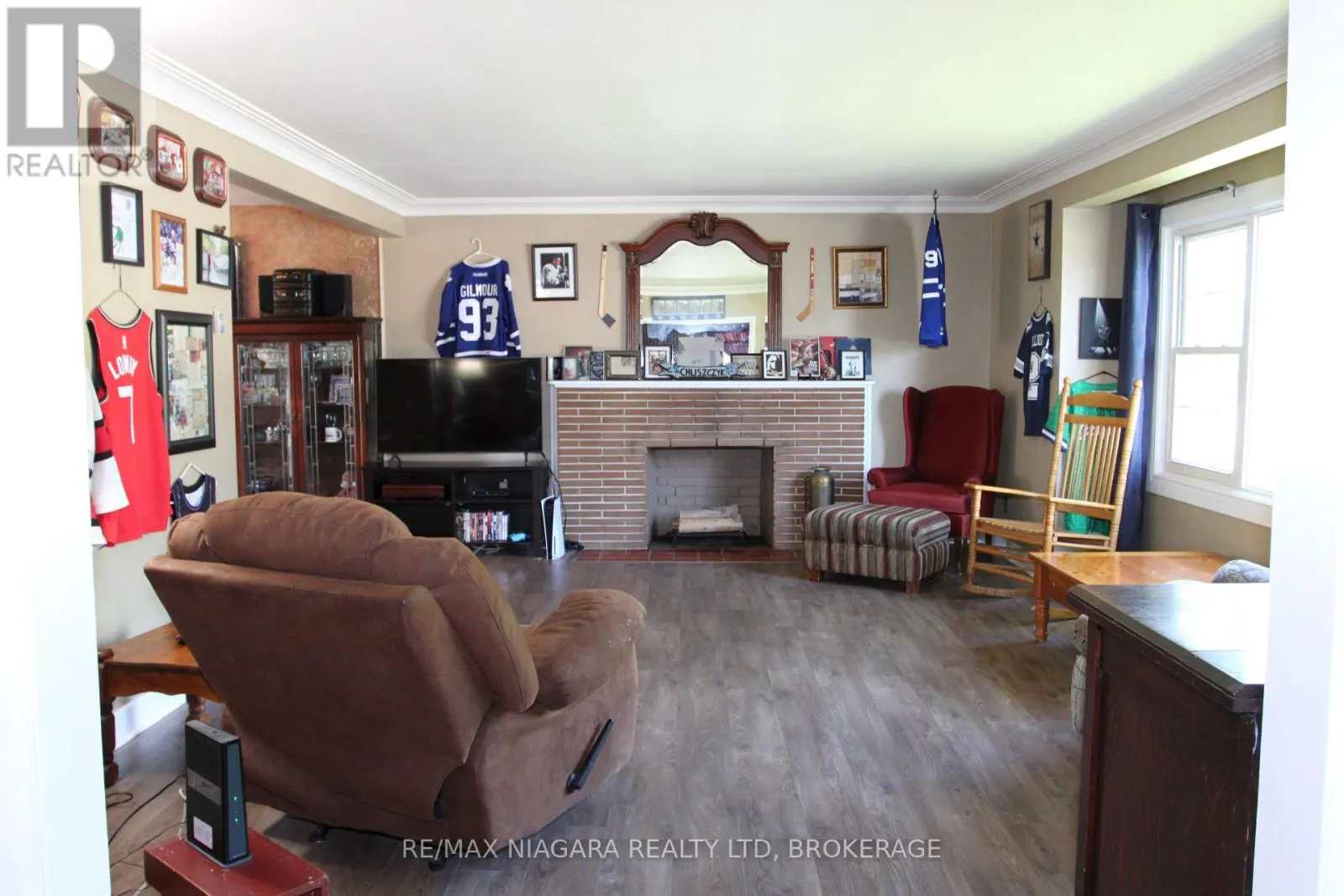 21 HIGHLAND AVENUE