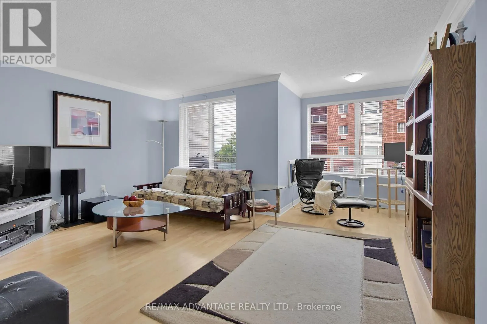 504 - 333 COMMISSIONERS ROAD W, #504