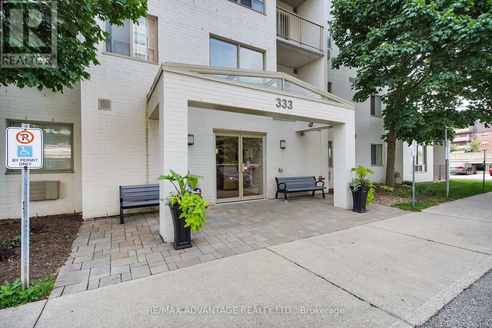504 - 333 COMMISSIONERS ROAD W, #504