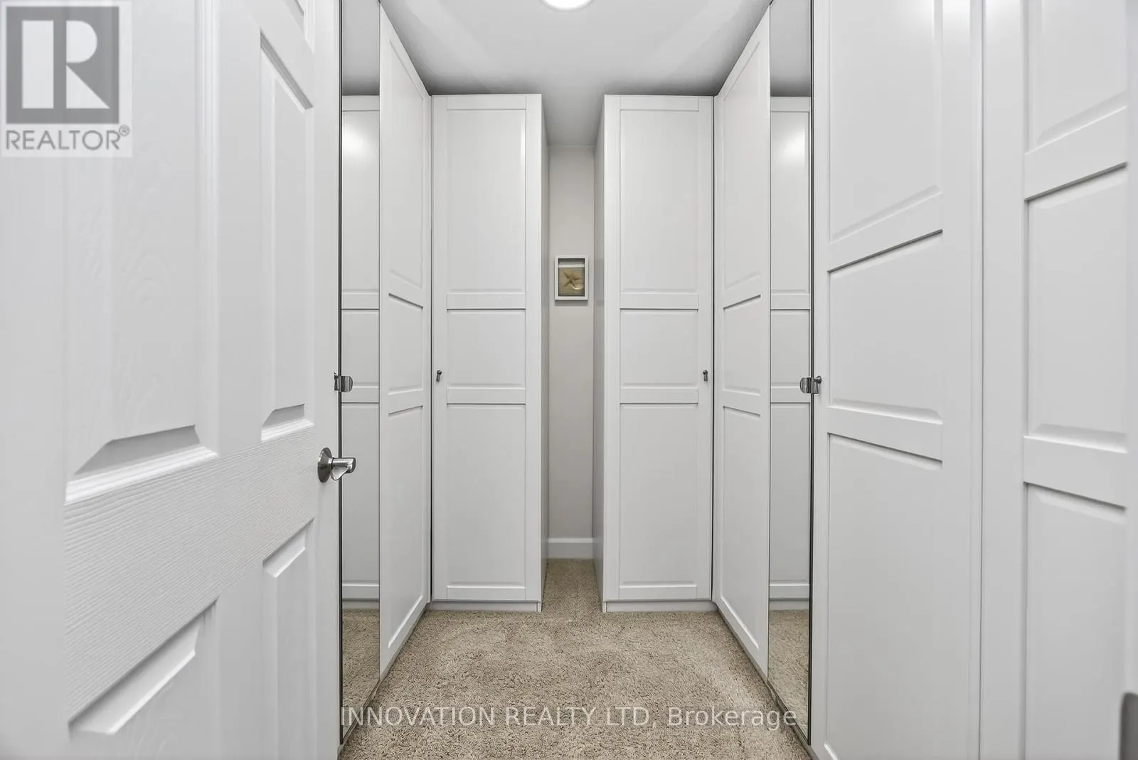 534 LANDSWOOD WAY
