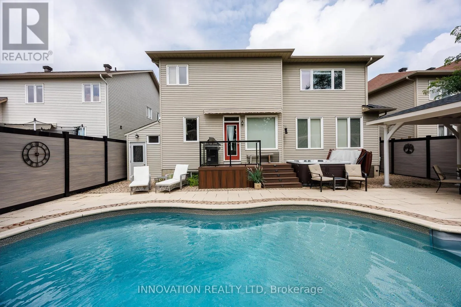 534 LANDSWOOD WAY