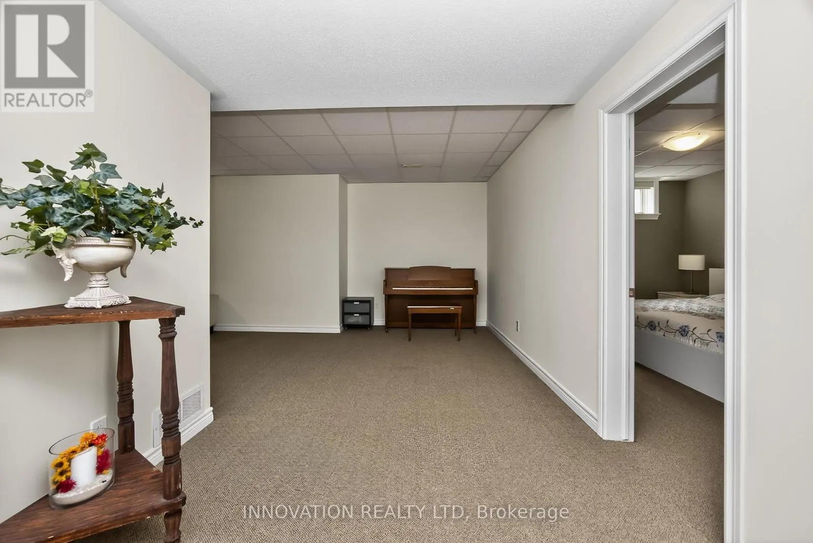 534 LANDSWOOD WAY