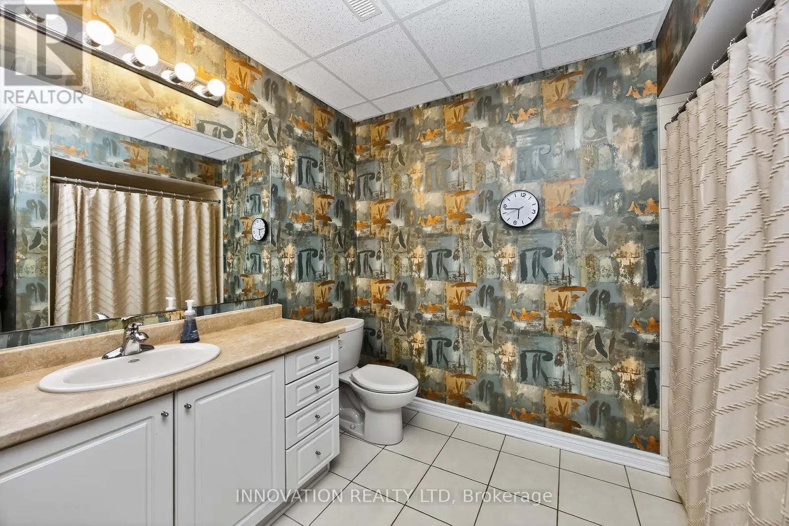 534 LANDSWOOD WAY