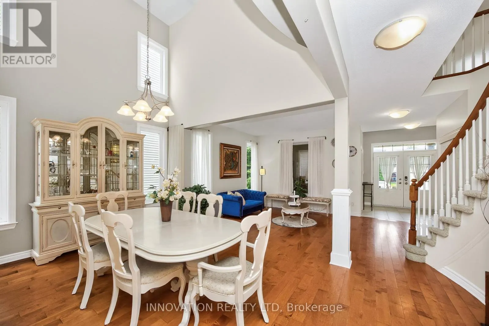 534 LANDSWOOD WAY