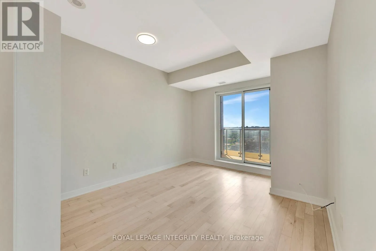1808 - 179 METCALFE STREET