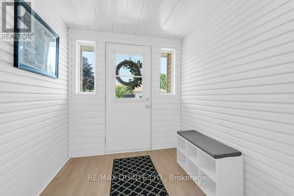 2 HERITAGE DRIVE