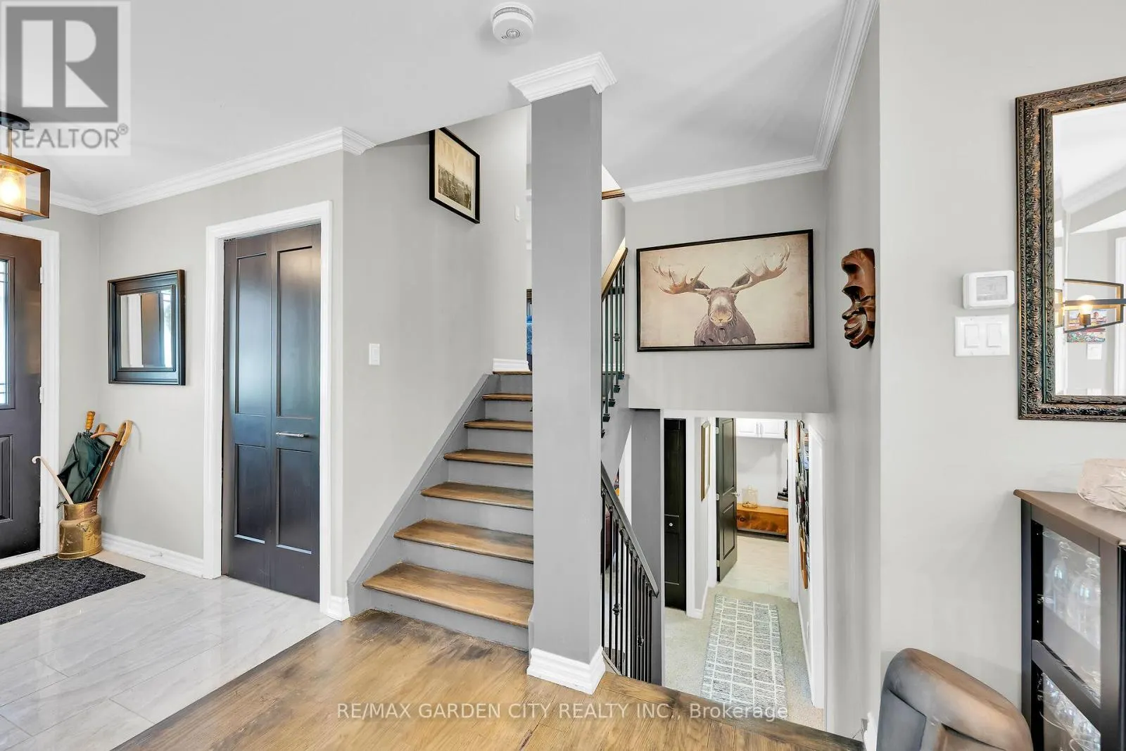 8 BENDAMERE DRIVE